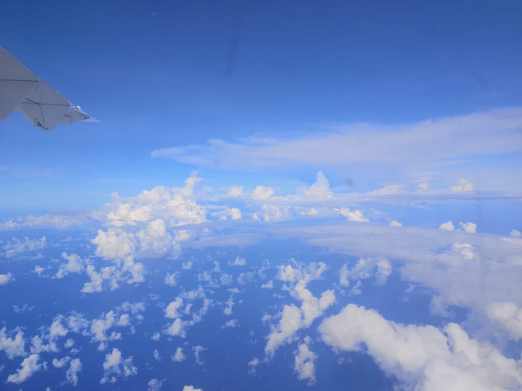 Keindahan Langit NTT dari Jendela Pesawat