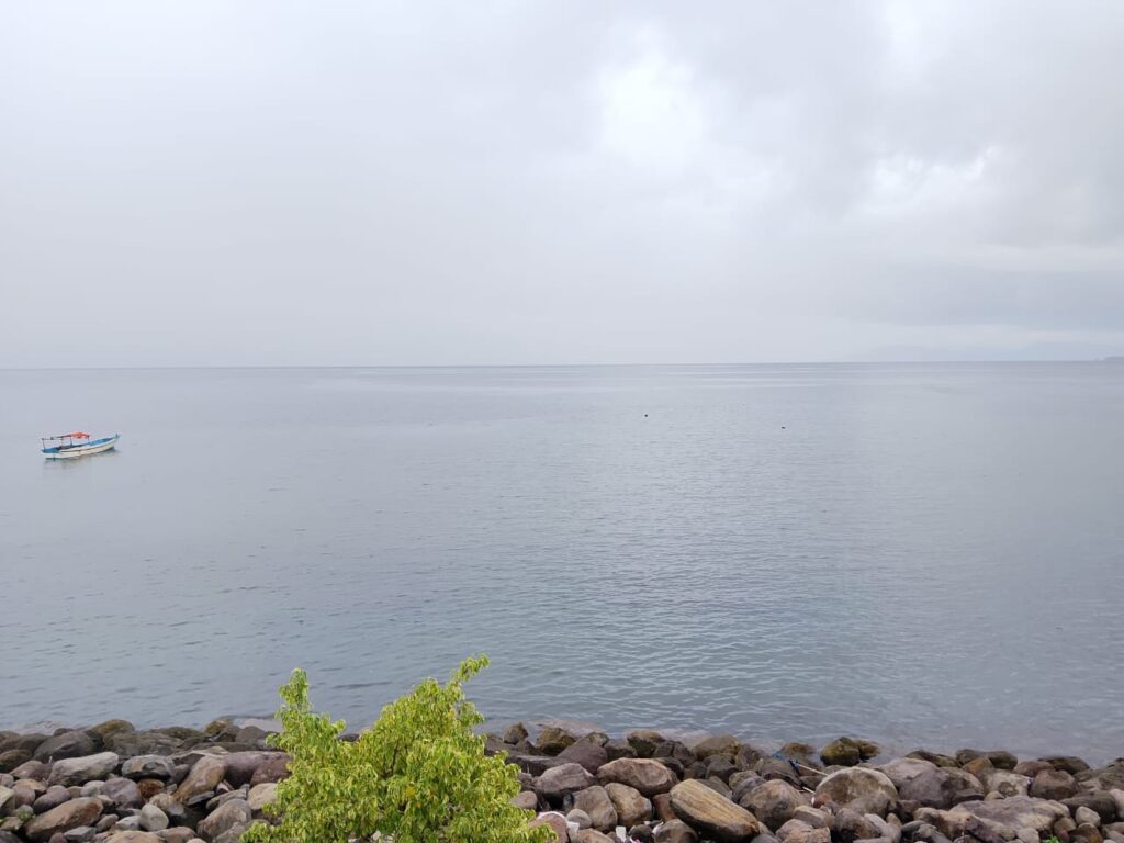 Mendung Di Atas Langit Maumere