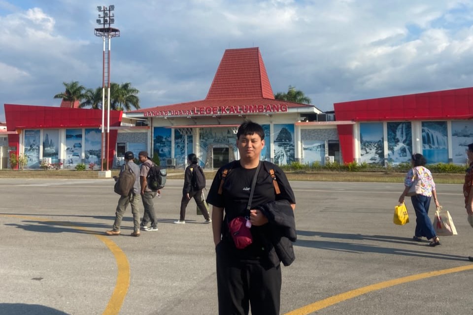 Bandara Lede Kalumbang Sumba Barat Daya