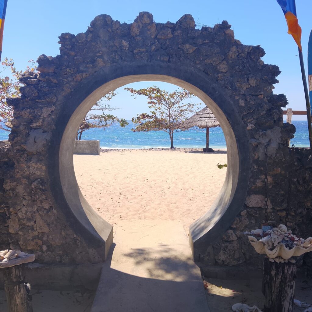 Berkenalan dengan Pantai Kita Di Sumba Barat Daya